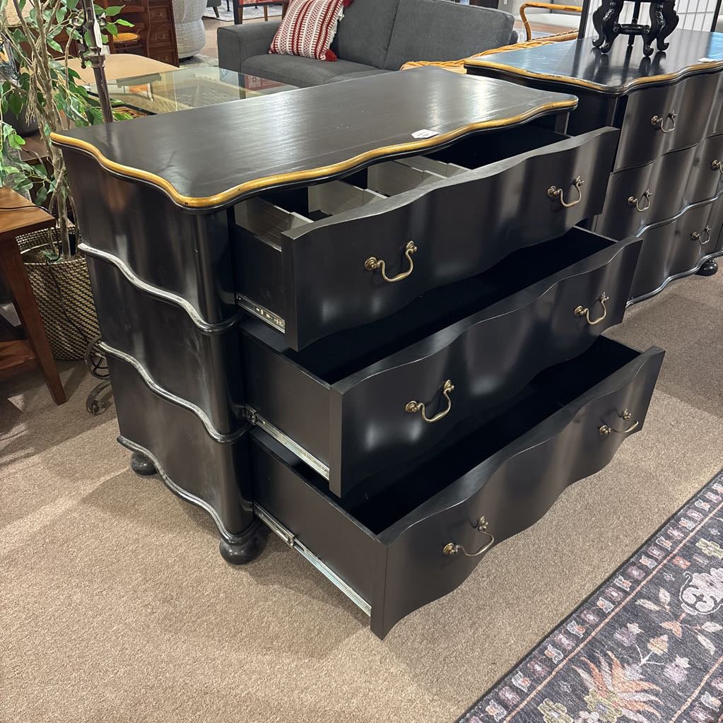 Regency Style Serpatine 3 Drawer Nightsand C NIGHTSTANDS