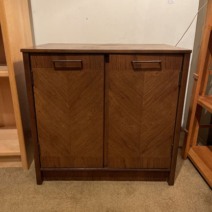 MC Wood with Rectangular Metal Handles Door Cabinet