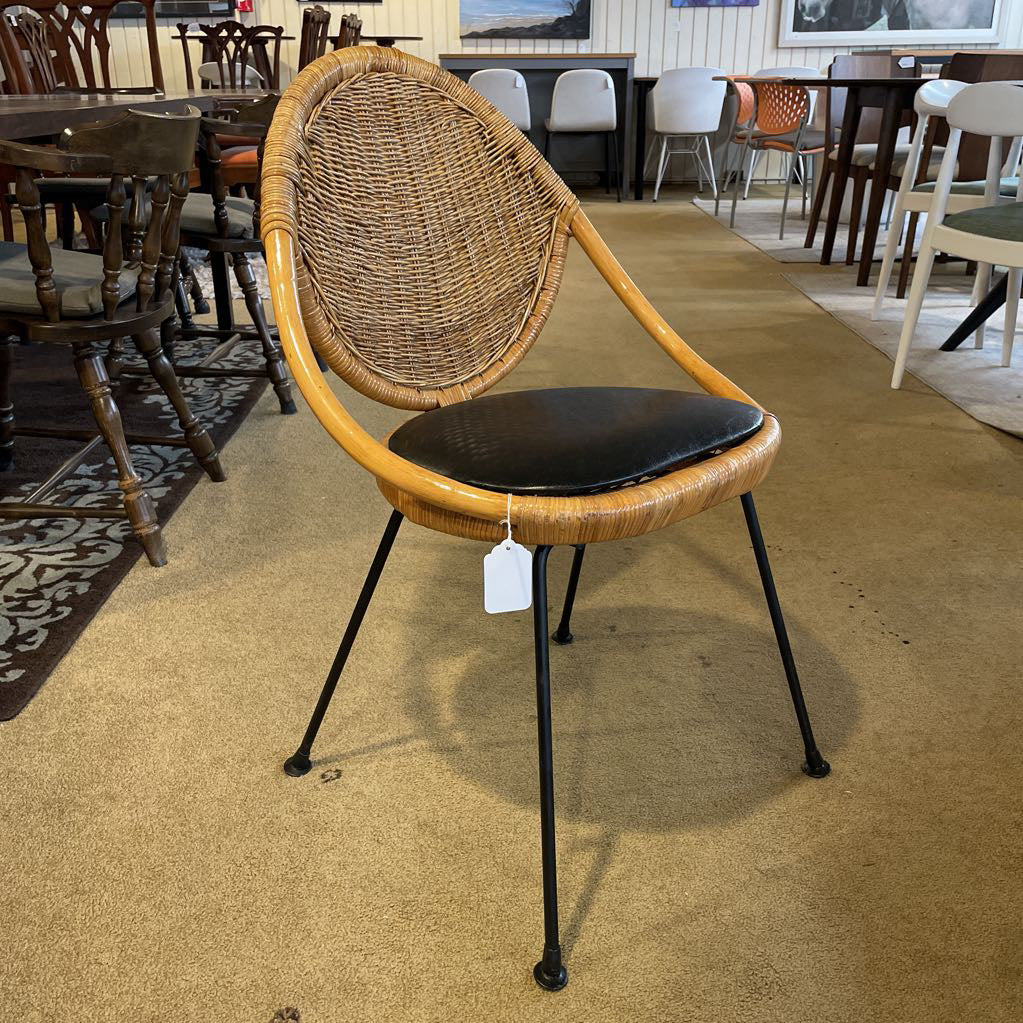 Glossy Woven Vintage Hong Kong Chair with Black Seat U ACCENT CHAIRS
