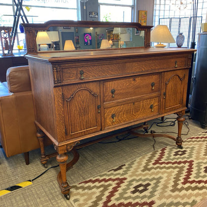 Antique Quartersawn Oak Buffet
