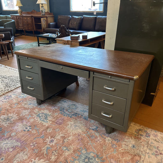 Shaw Walker Vintage 6 Drawer Desk (AS IS)
