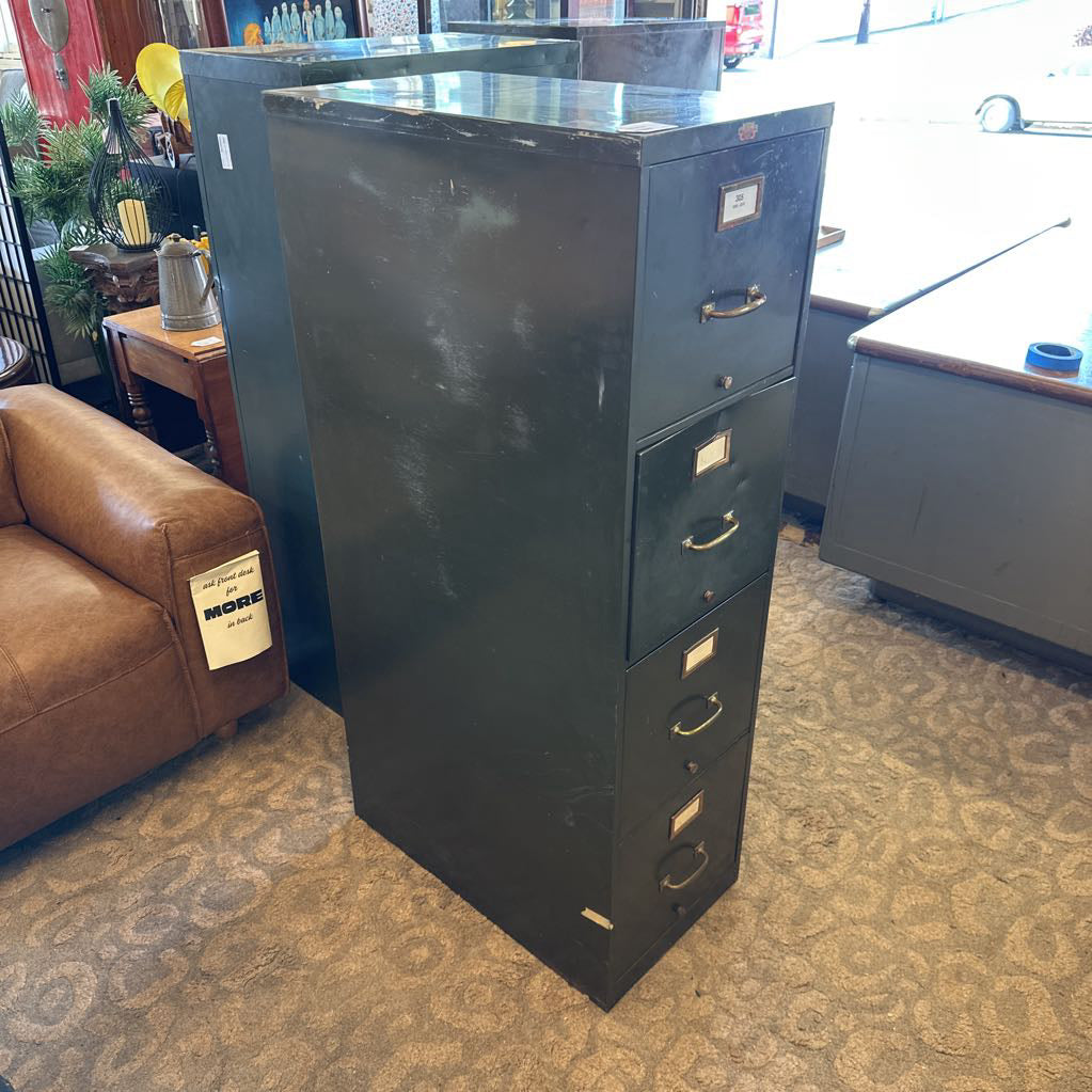Vintage Green Metal 4 Drawer File Cabinet (AS IS) UNCATEGORIZED