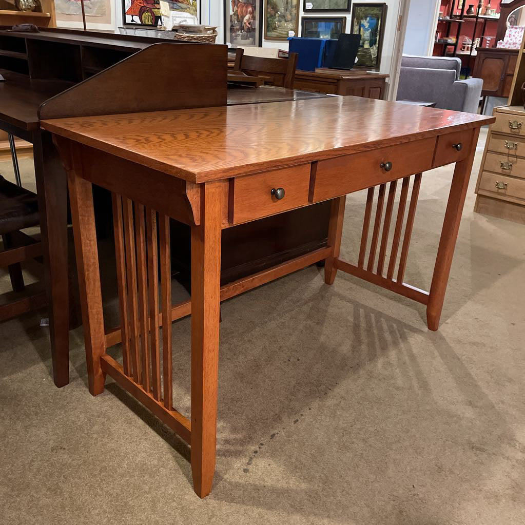 Oak Craftsman Style 3 Drawer Desk