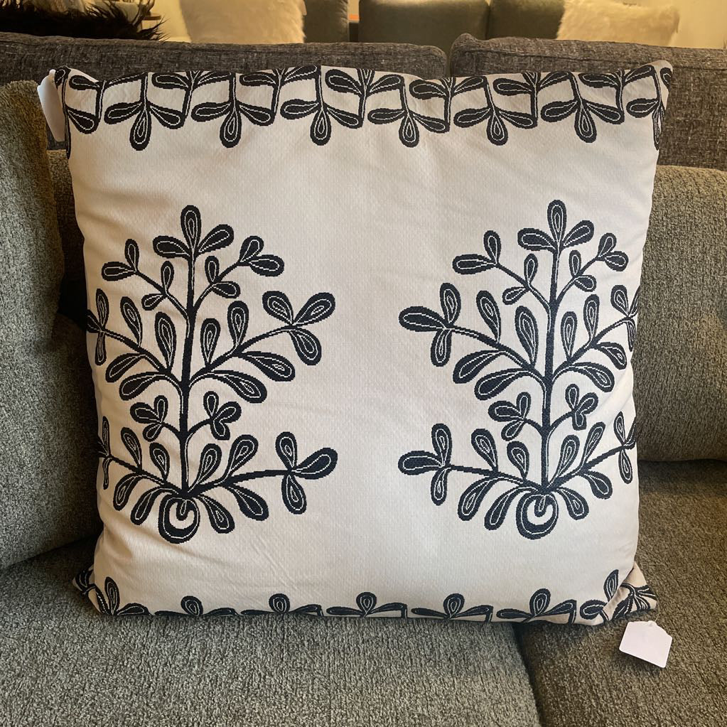BB Italia Botanical Black & White Square Accent Pillow U PILLOWS