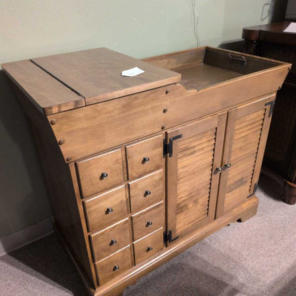 Ethan Allen Maple Heirloom Dry Sink