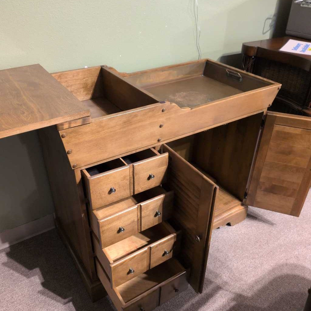 Ethan Allen Maple Heirloom Dry Sink