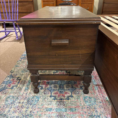 Ed Roos Co. Chest (AS IS) C TRUNKS