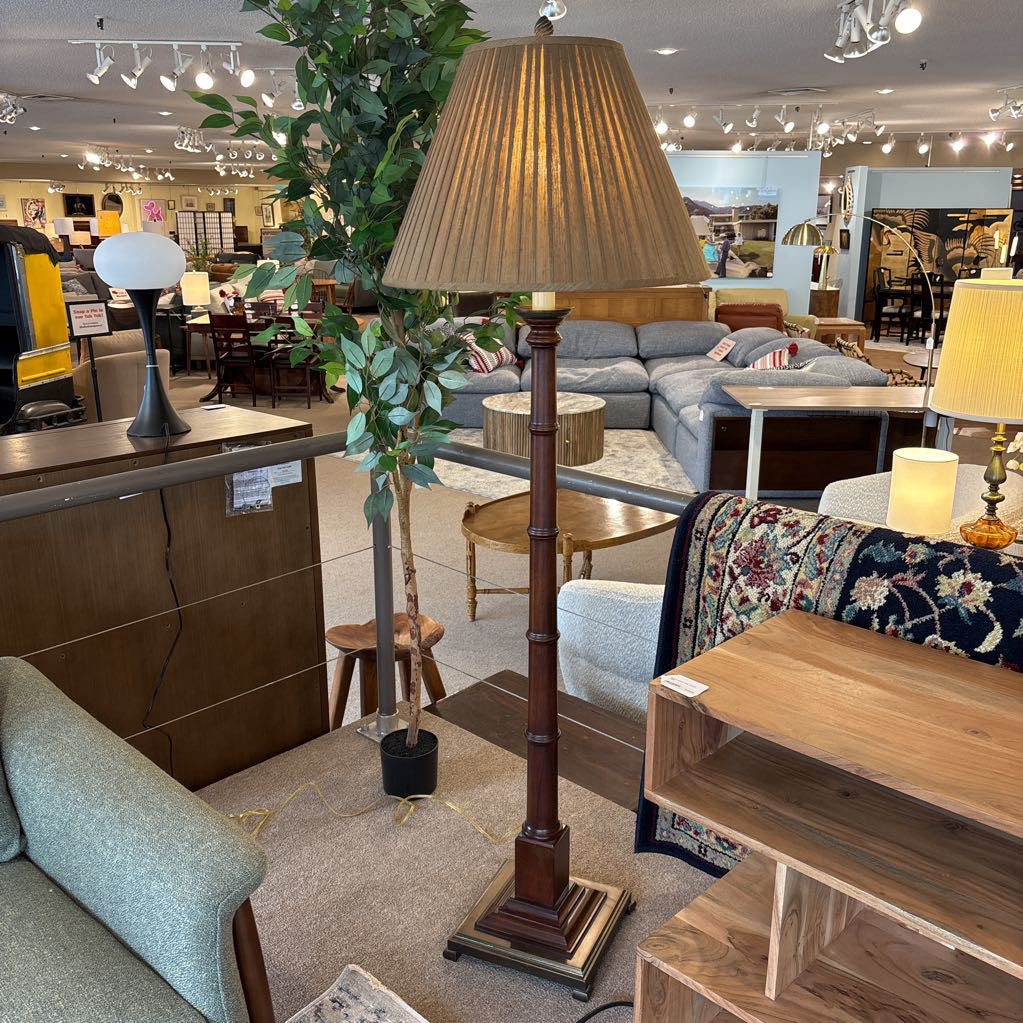 Solid Wood Turned Vintage Style Floor Lamp