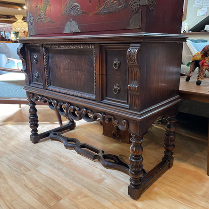 Mohlenrich Hand Painted Chinoiserie Cocktail Cabinet