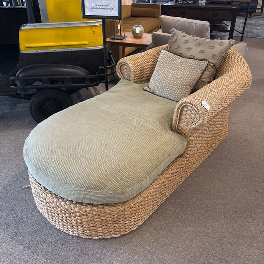 Woven Rattan Chaise Lounge U ACCENT CHAIRS