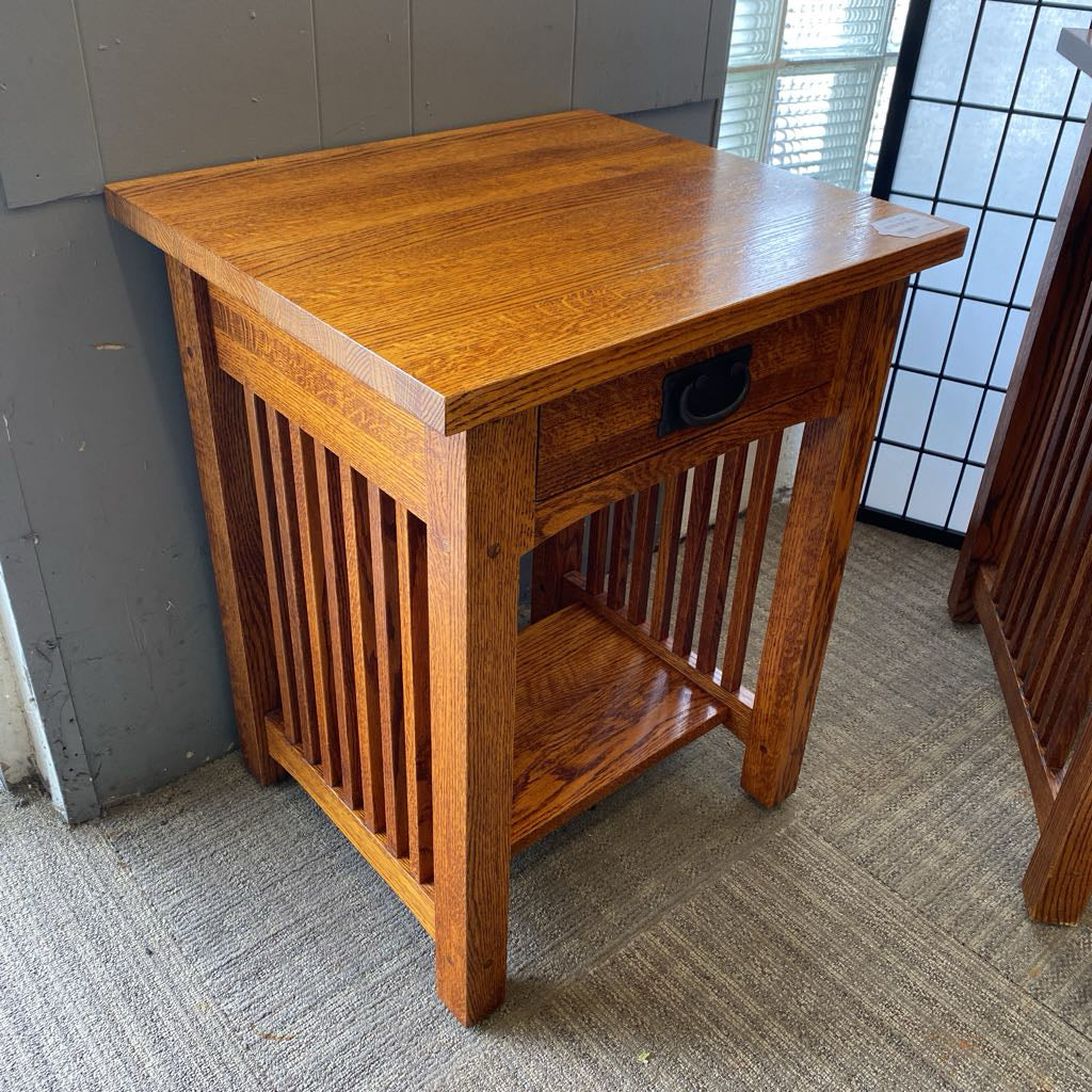 MICHAELS FURNITURE Mission Style Side Table w/Drawer