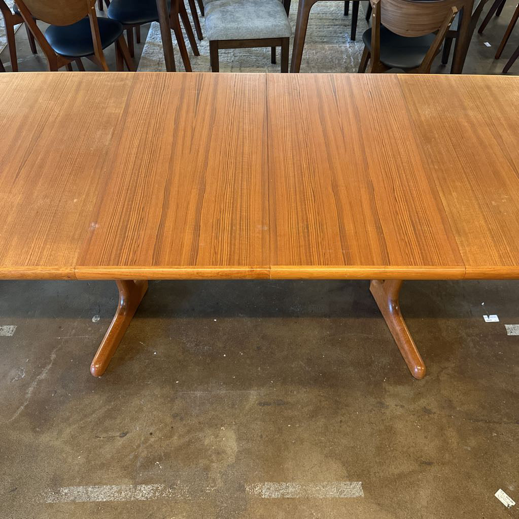 Teak Expanding Dining Table W/ 2 Leaves