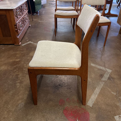 (Set Of 6) Teak Dining Chairs W/ Cream Upholstery