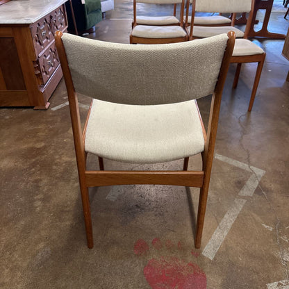 (Set Of 6) Teak Dining Chairs W/ Cream Upholstery