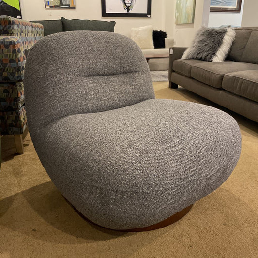 Matapi Graphite Accent Chair U ACCENT CHAIRS
