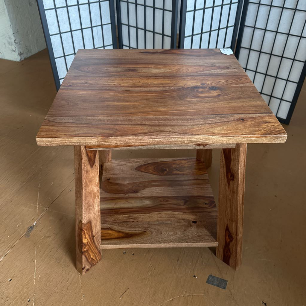 Salton Side Table C SIDE TABLES