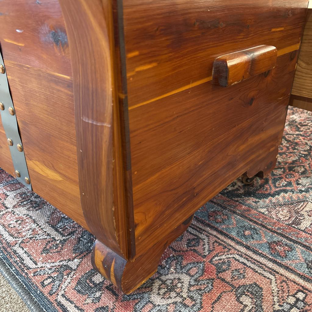 Vintage Farmhouse Chest w/Wheels