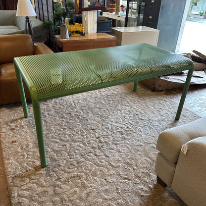 Perf Dining Table