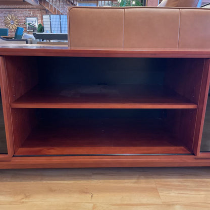 BDI Cirrus Media Console