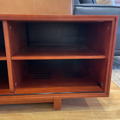 BDI Cirrus Media Console