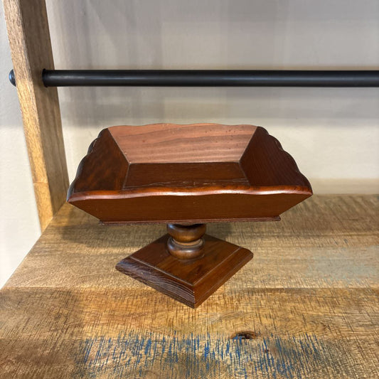 MC Pedestal Tray SMALLS