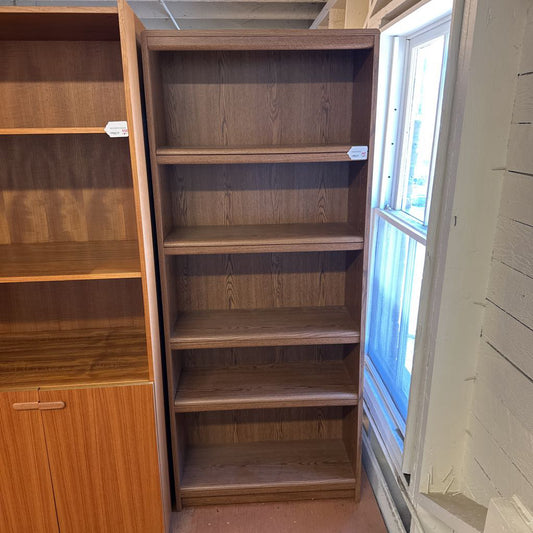 Simple Bookshelf C BOOKSHELVES