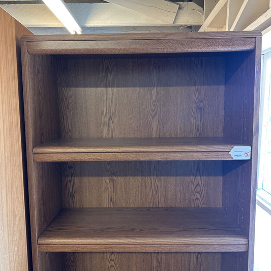 Simple Bookshelf C BOOKSHELVES
