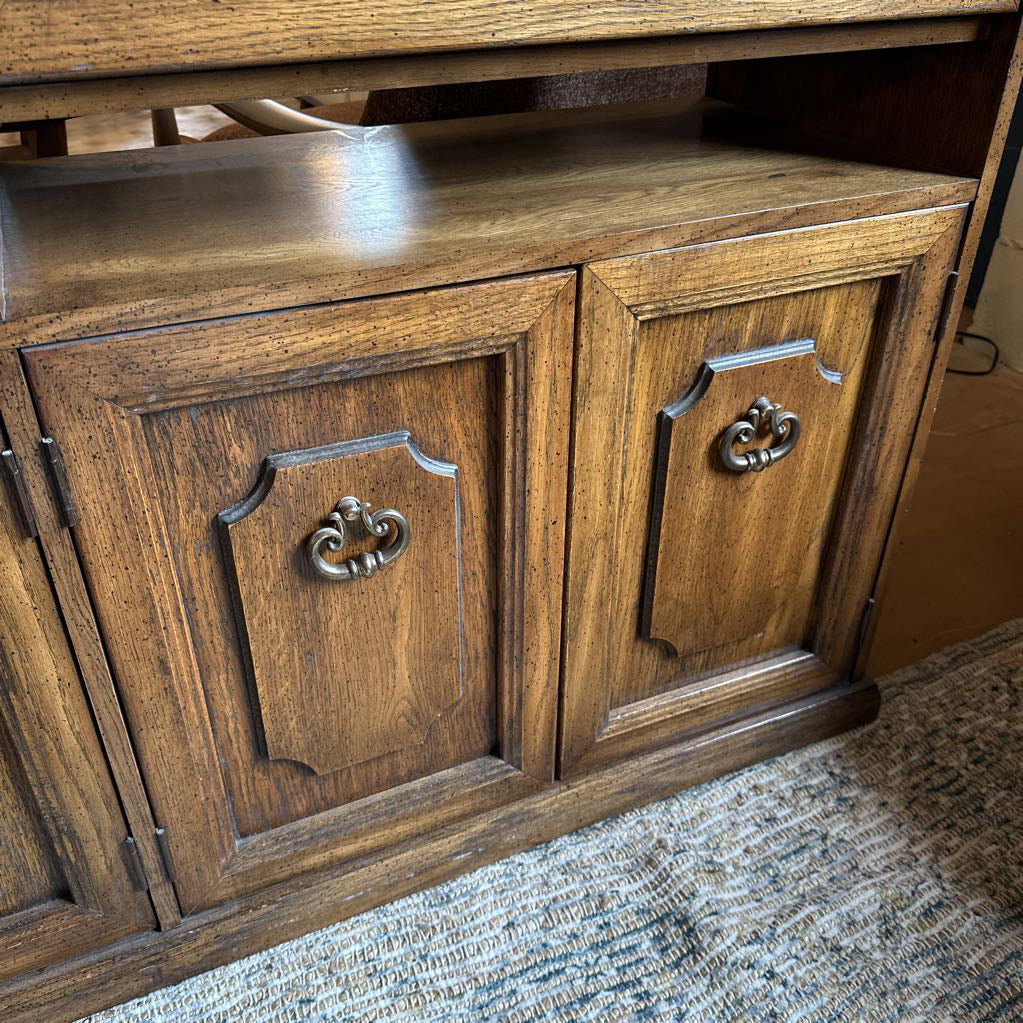 Vintage Media Unit