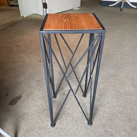 Pine Top Geometric Metal Base Plant Stand