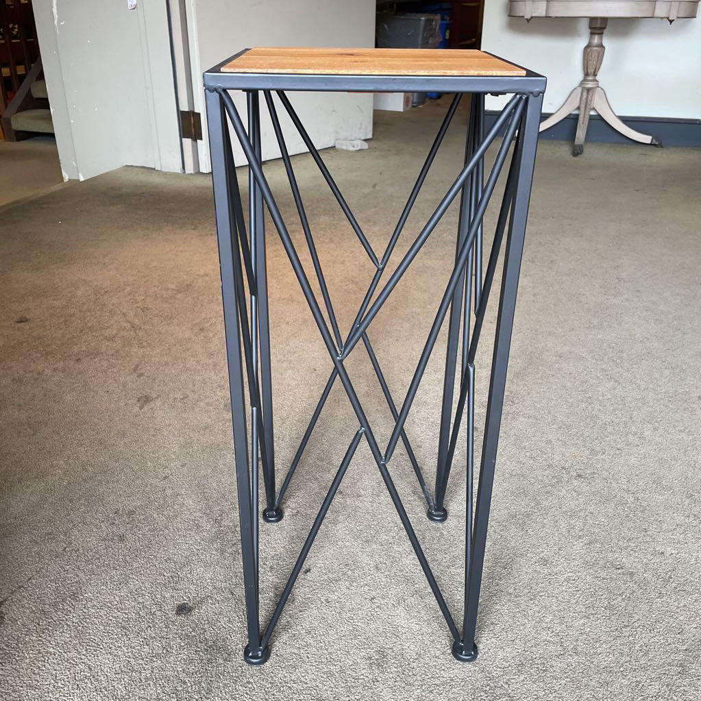 Pine Top Geometric Metal Base Plant Stand