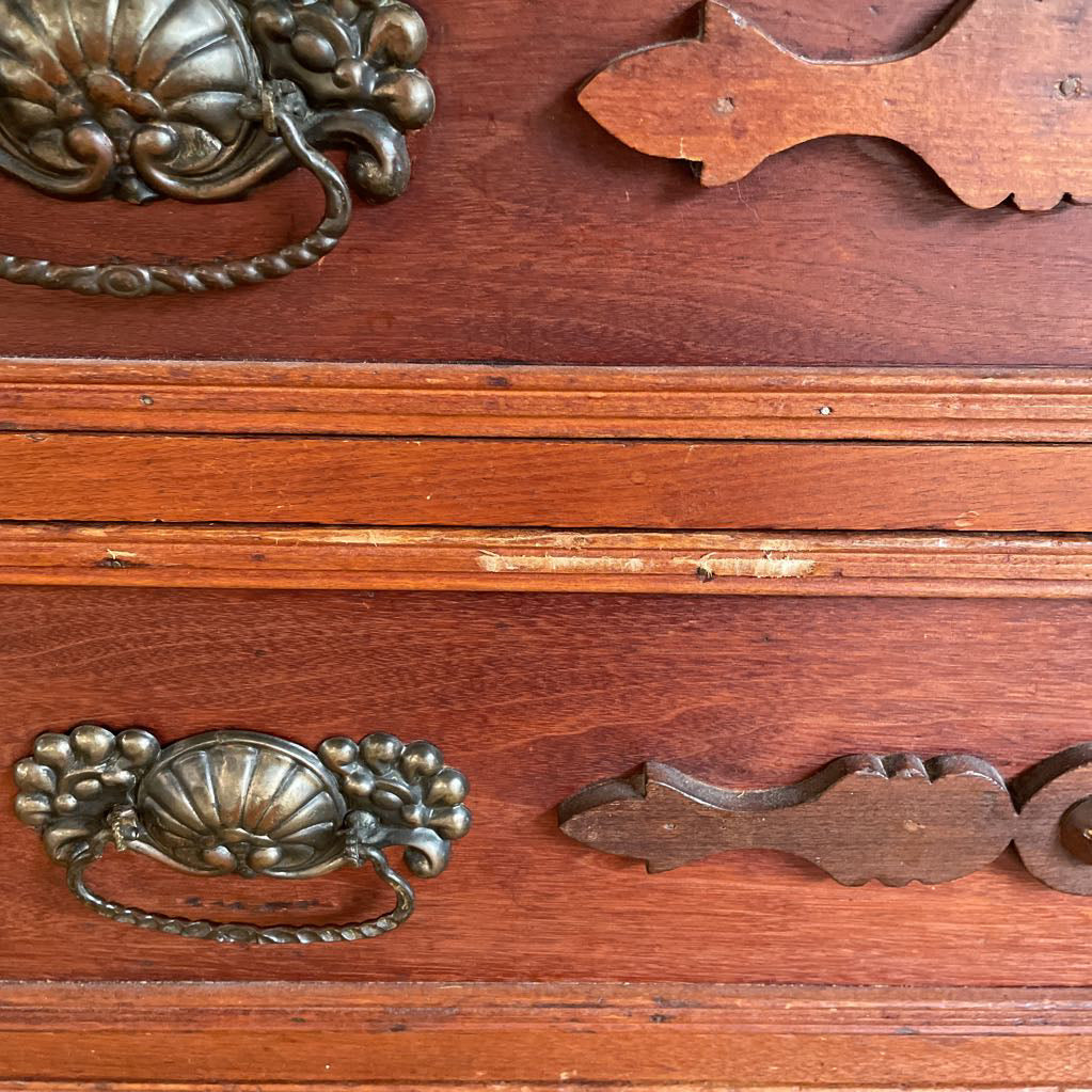 Vintage Handmade 4 Drawer Chest w/ Photo of Craftsmen