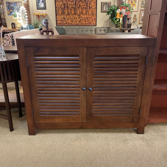 Well Spaced 2 Door Cabinet C CABINETS