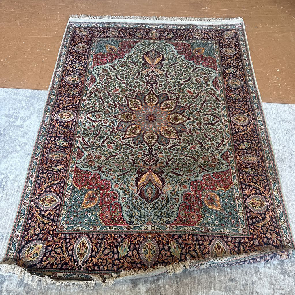 Ornate Mandala Style Bright Rug