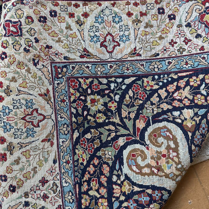 Ornate Floral Cotton and Silk Area Rug