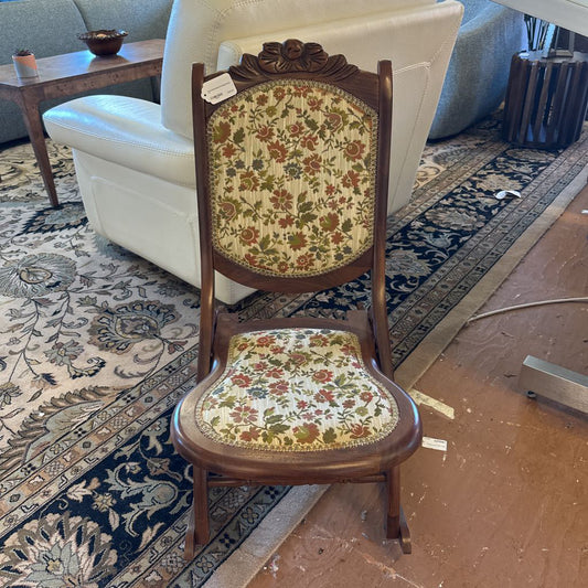 Floral Embroidered Folding Rocker U ACCENT CHAIRS