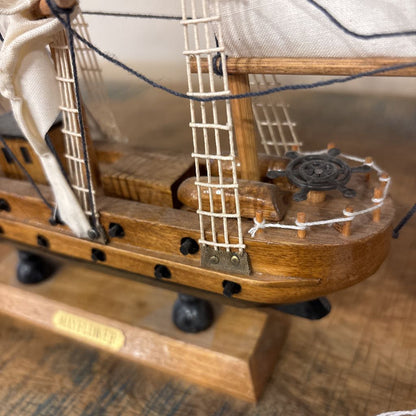 Model Boat UNIQUE FINDS