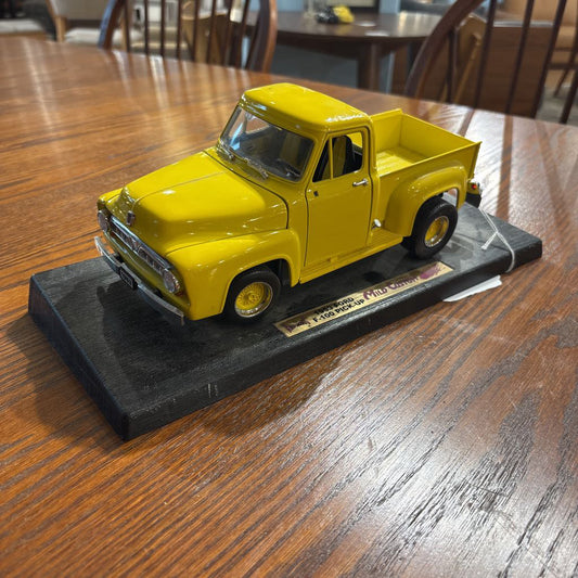 Model Ford