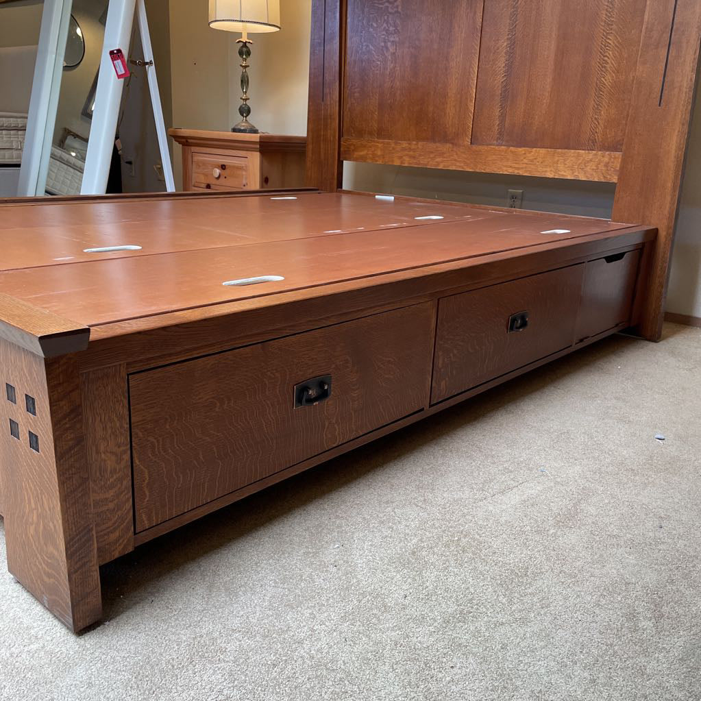 STICKLEY Craftsman Style Oak KING Bed Frame (w/ Underbed Storage)