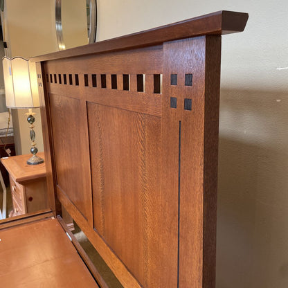 STICKLEY Craftsman Style Oak KING Bed Frame (w/ Underbed Storage)