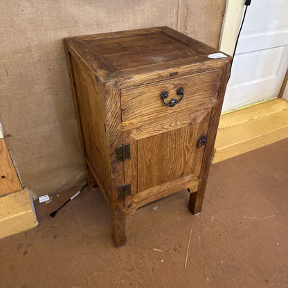 Asian Style 1 Drawer 1 Door Sidetable