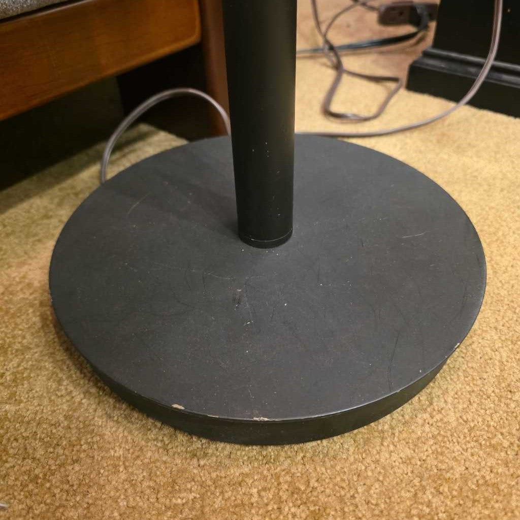 Short Shade Tri Support Black Base Floor Lamp