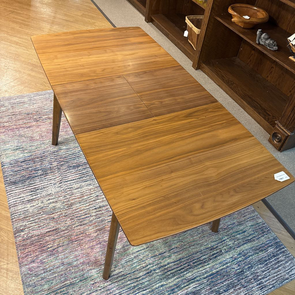 Walnut Expanding Dining Table C DINING TABLES