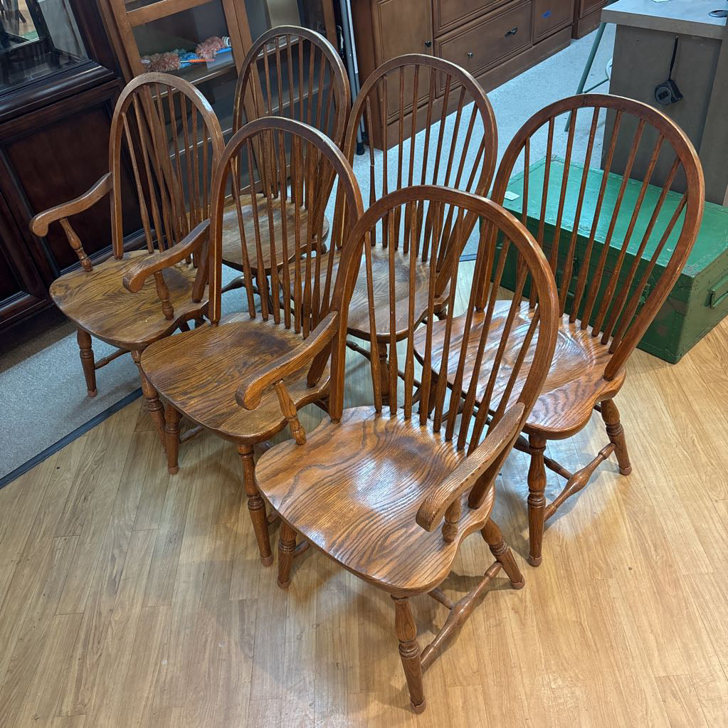 Vintage Oak Dining Table w/ Two Leaves & Set of 6 Dining Chairs