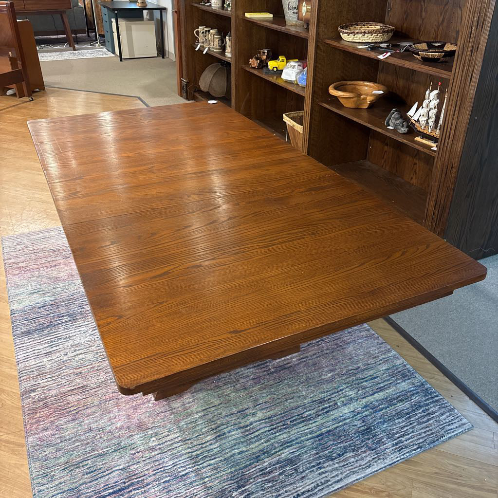 Vintage Oak Dining Table w/ Two Leaves & Set of 6 Dining Chairs