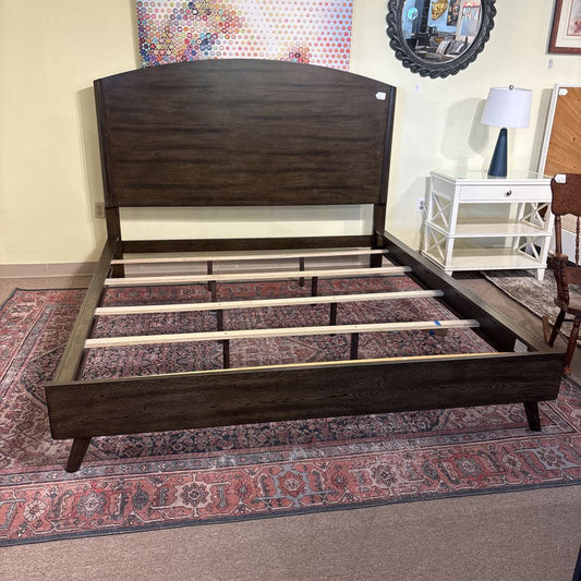 Regina Walnut King Bed C BED FRAMES