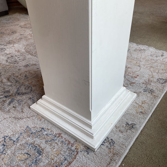 White Column Stand UNIQUE FINDS
