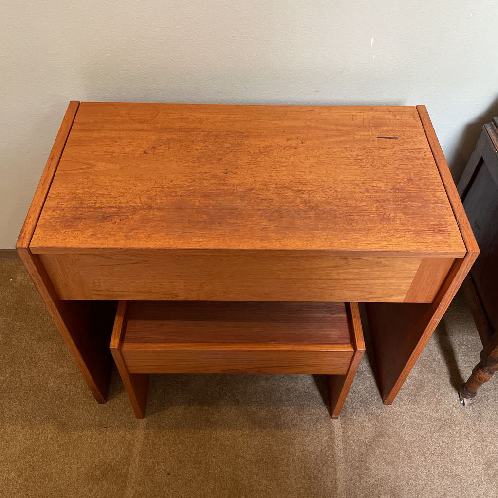 Teak Lift Top Vanity with Stool AS IS C VANITIES