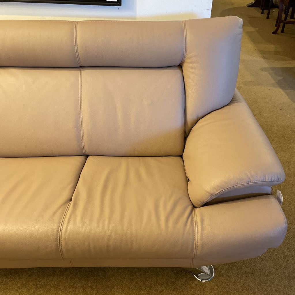 Italian Tan Leather Contemporary Loveseat