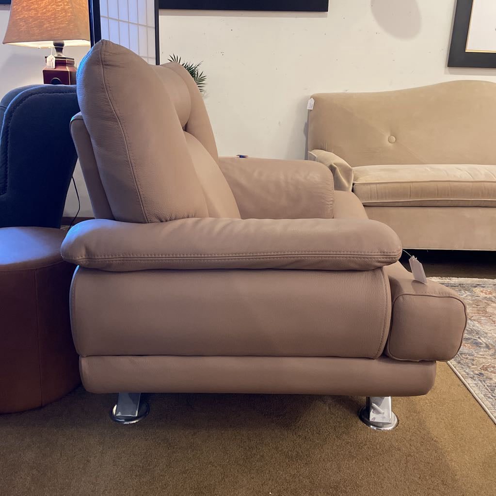 Italian Tan Leather Contemporary Chair