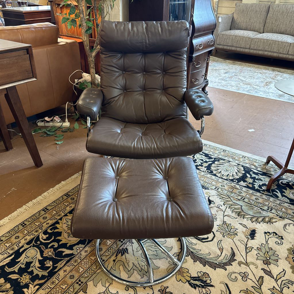 Made In Norway Stressless Style Chair